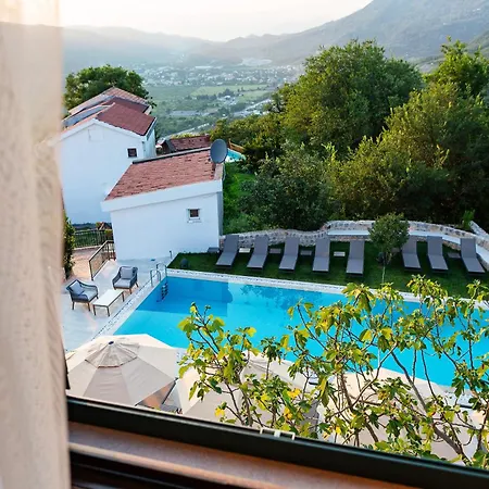 Boutique Ruzmarin & Garden By Aycon 4*