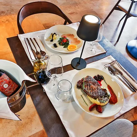 Boutique Ruzmarin & Garden By Aycon Hotel 4*