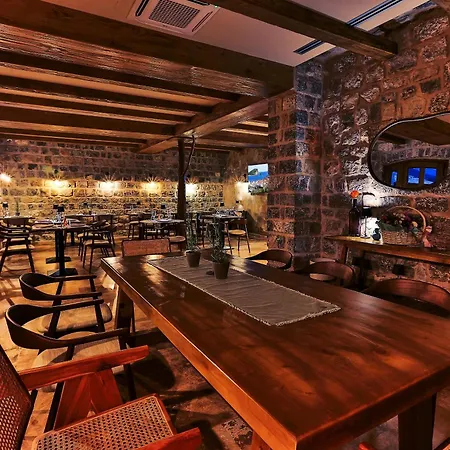 Boutique Ruzmarin & Garden By Aycon 4* Budva