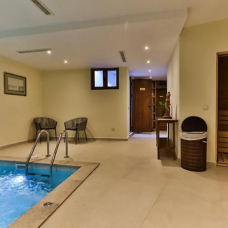 Boutique Ruzmarin & Garden By Aycon Hotel 4*
